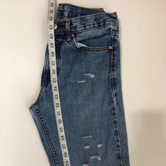 Vintage Levi's 505 Butt Rip Jeans - Picture 5 of 7